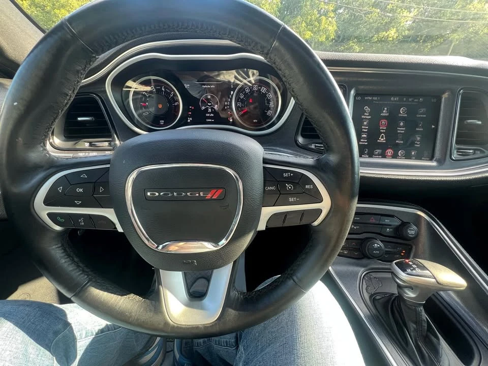 2016 Dodge Challenger 3rd Gen - Image 11 of 19