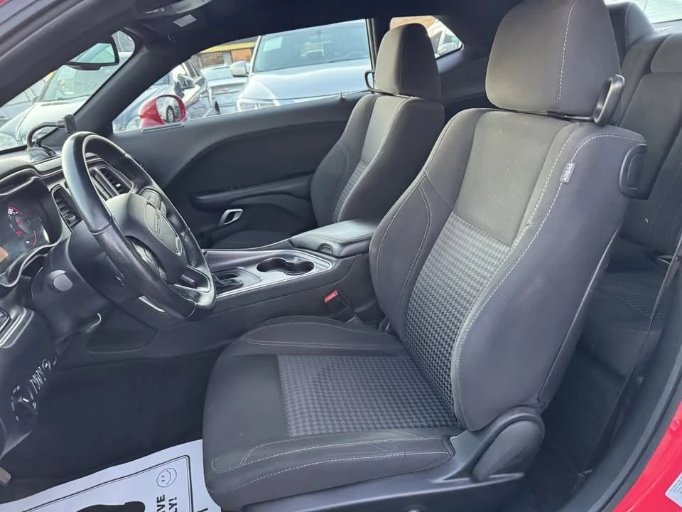 2016 Dodge Challenger 3rd Gen - Image 10 of 20