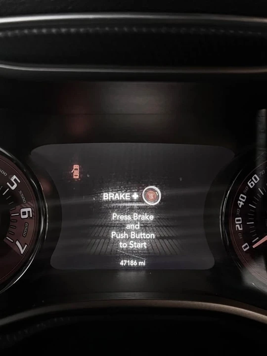 2016 Dodge Challenger SRT Hellcat 3rd Gen - Image 5 of 9