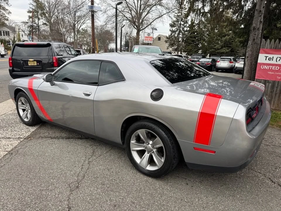 2016 Dodge Challenger 3rd Gen - Image 4 of 15