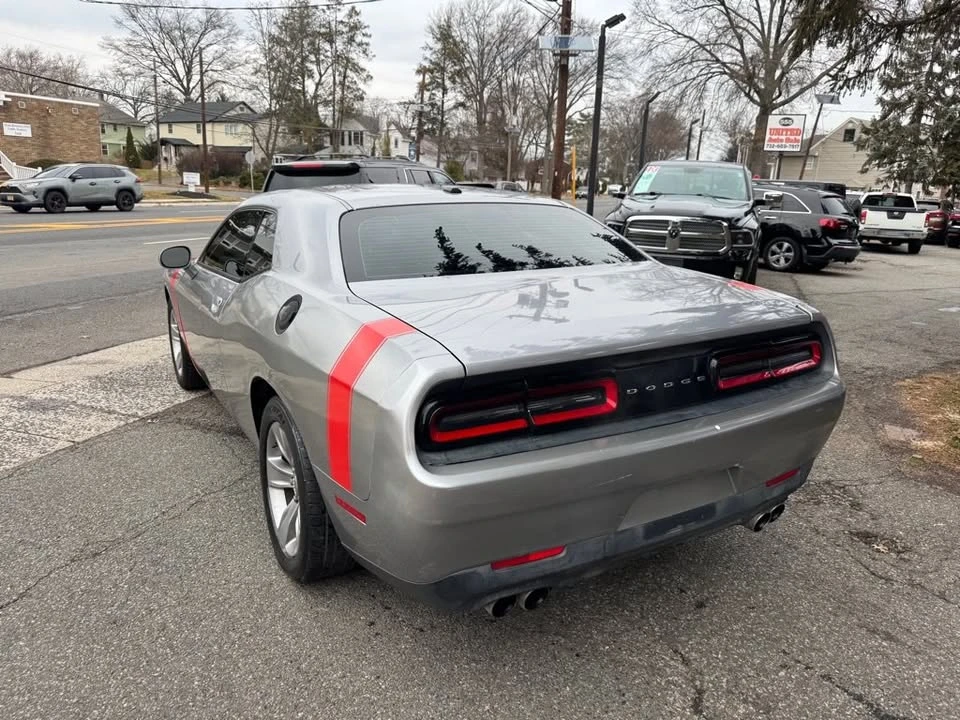 2016 Dodge Challenger 3rd Gen - Image 5 of 15