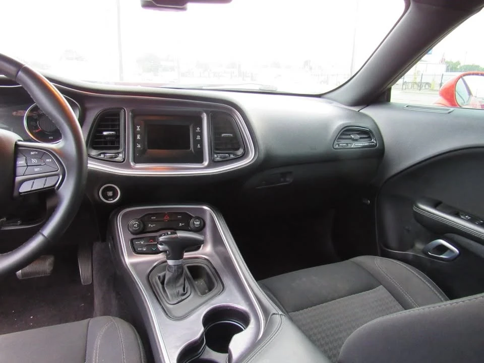 2016 Dodge Challenger 3rd Gen - Image 14 of 17