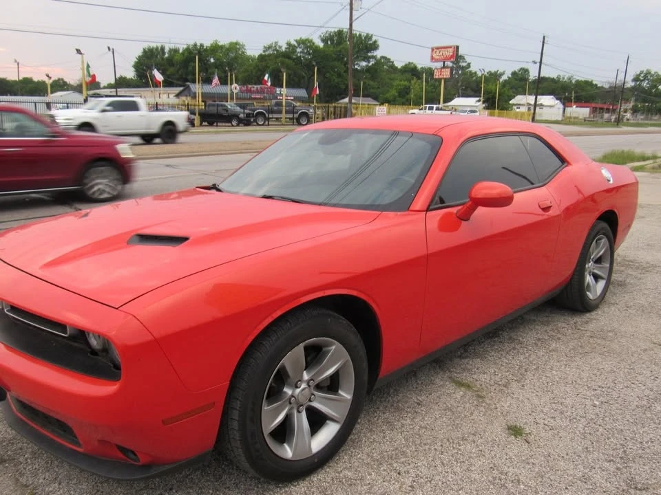 2016 Dodge Challenger 3rd Gen - Image 5 of 17