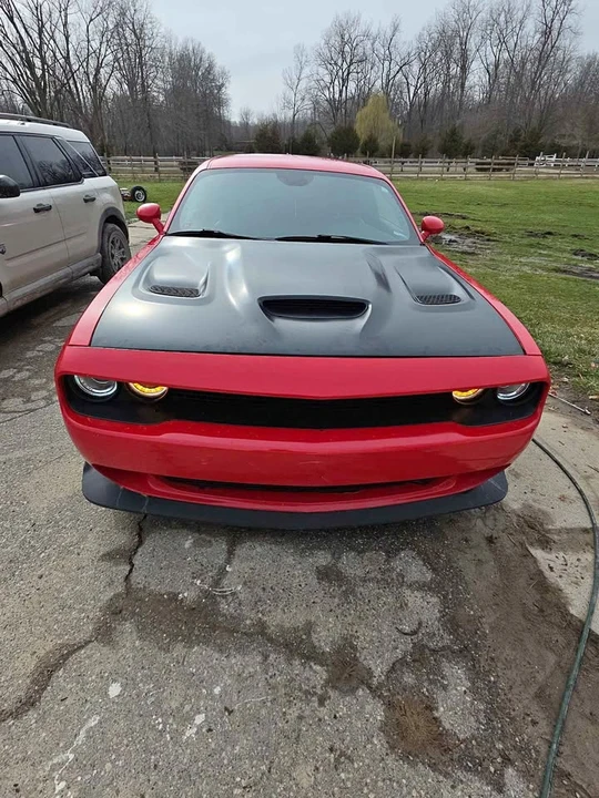 2015 Dodge Challenger 3rd Gen - Image 2 of 9