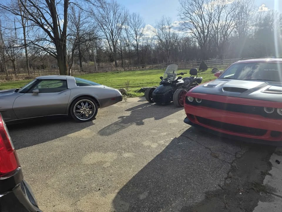 2015 Dodge Challenger 3rd Gen - Image 3 of 9