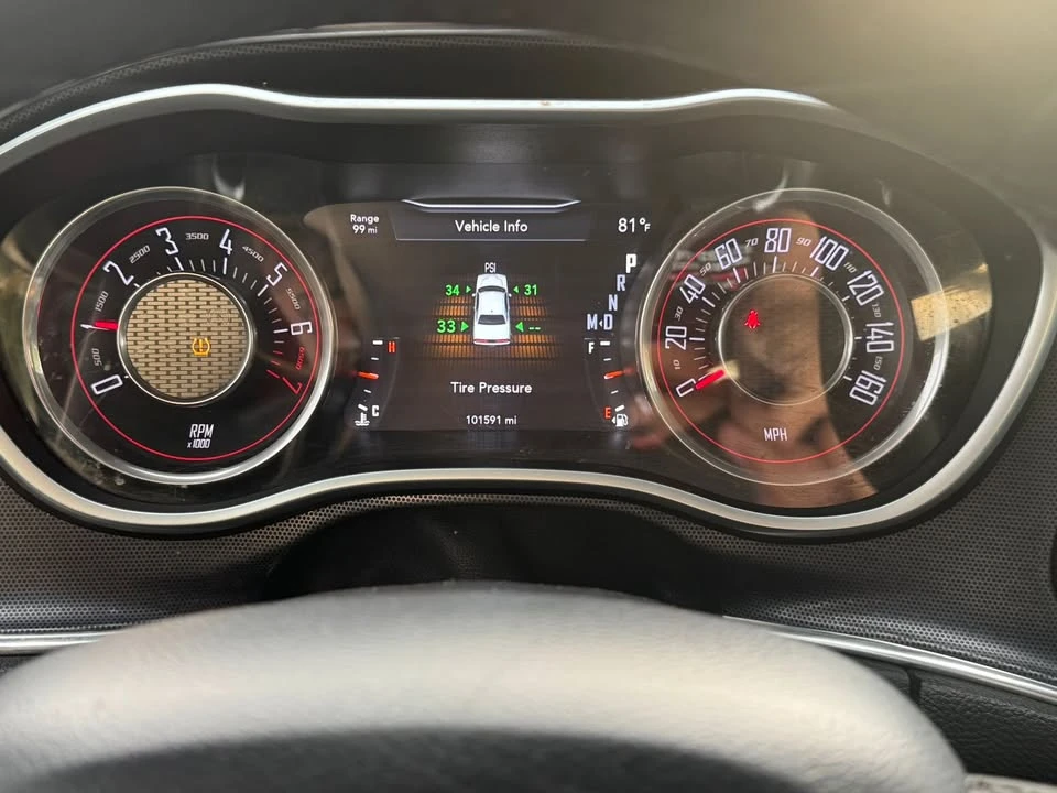 2016 Dodge Challenger 3rd Gen - Image 11 of 20