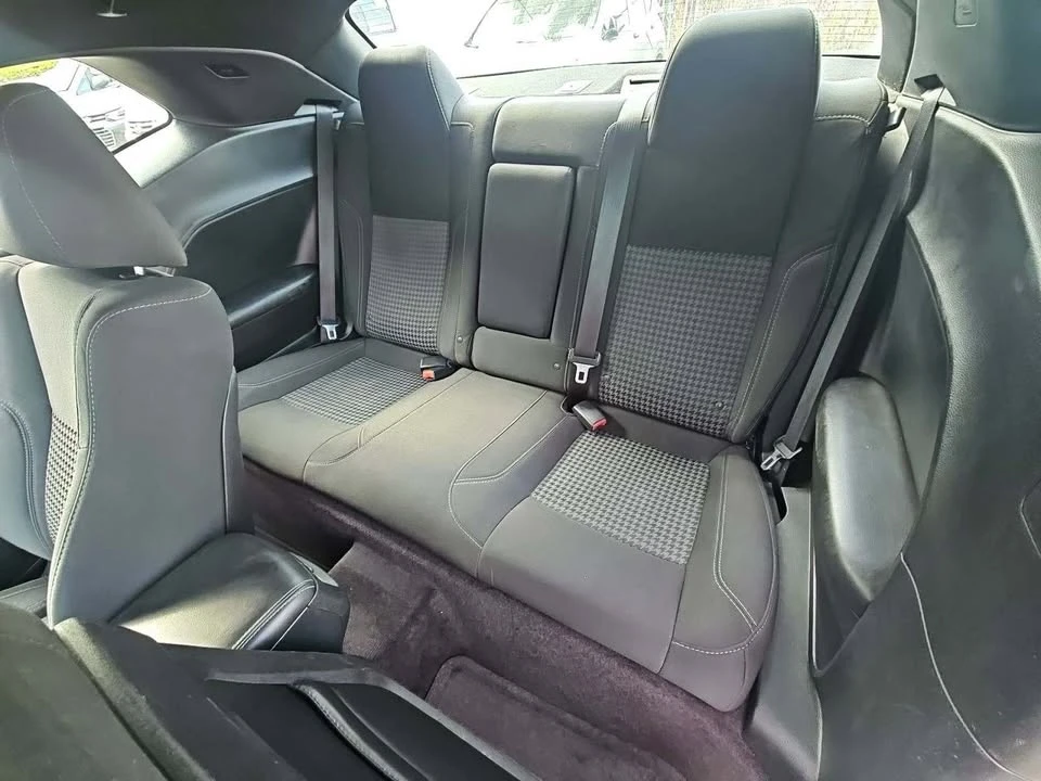 2016 Dodge Challenger 3rd Gen - Image 4 of 10