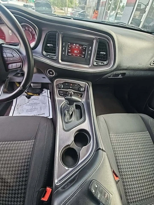 2016 Dodge Challenger 3rd Gen - Image 8 of 10