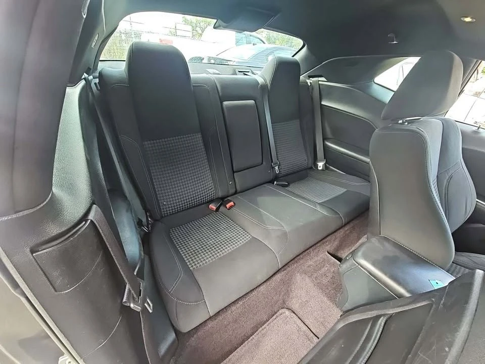 2016 Dodge Challenger 3rd Gen - Image 7 of 10