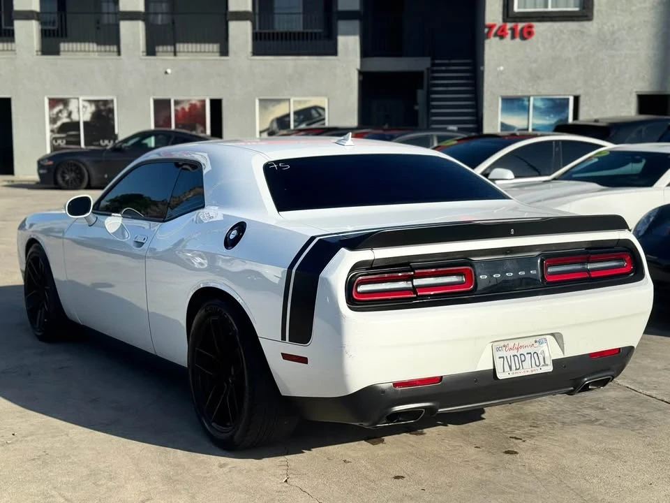 2016 Dodge Challenger SRT8 & 392 3rd Gen - Image 4 of 19