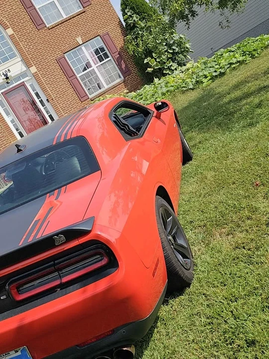 2016 Dodge Challenger SRT8 & 392 3rd Gen - Image 4 of 18