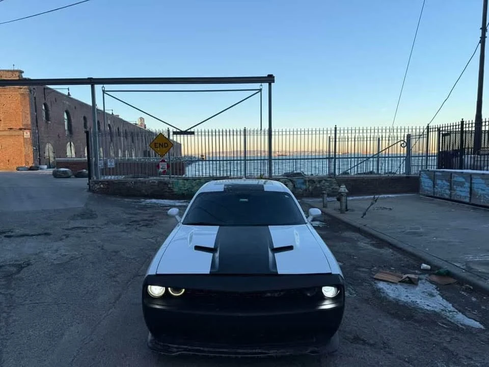 2016 Dodge Challenger SRT8 & 392 3rd Gen - Image 2 of 4
