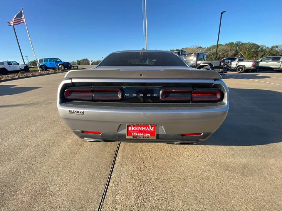 2016 Dodge Challenger SRT8 & 392 3rd Gen - Image 4 of 8