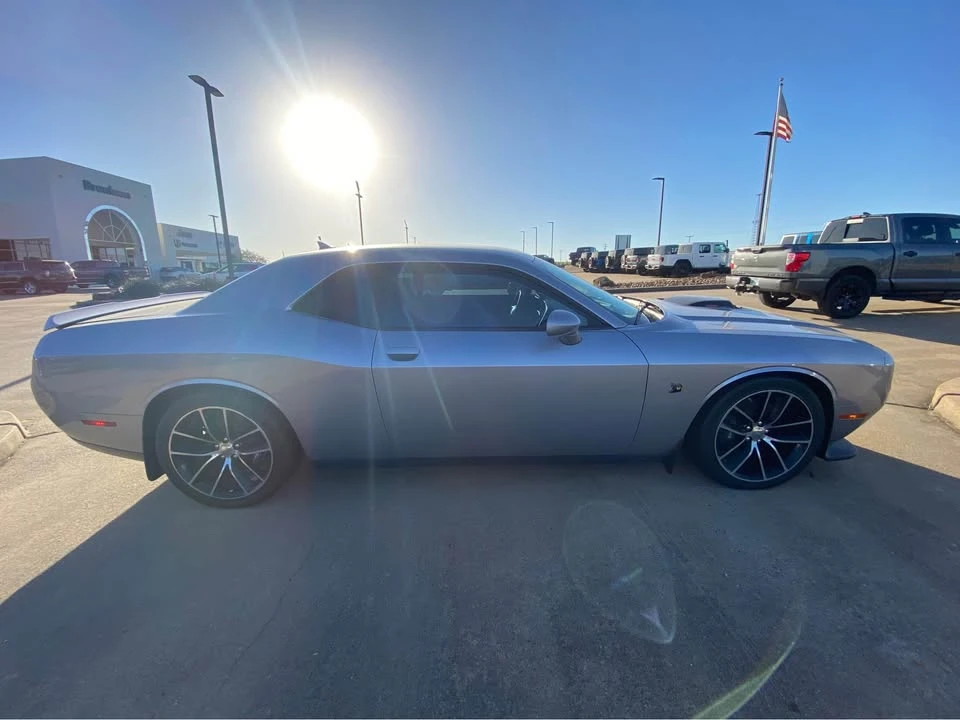 2016 Dodge Challenger SRT8 & 392 3rd Gen - Image 5 of 8