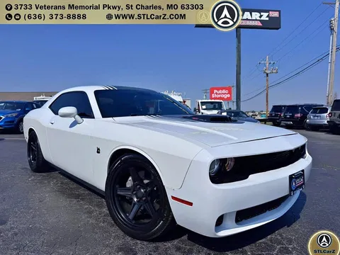 2016 Dodge Challenger 392 Hemi Scat Pack Shaker