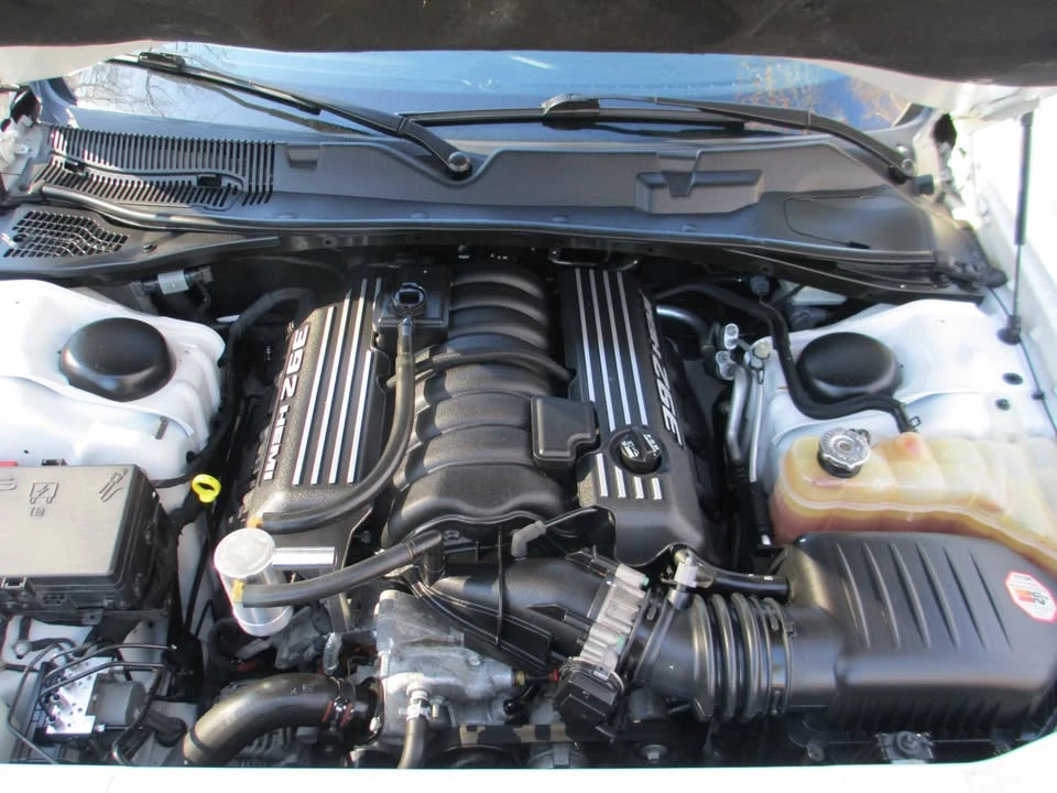 2016 Dodge Challenger SRT8 & 392 3rd Gen - Image 10 of 19