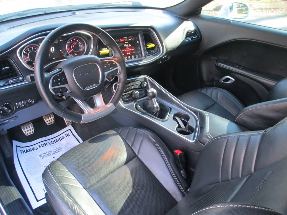 2016 Dodge Challenger SRT8 & 392 3rd Gen - Image 7 of 19
