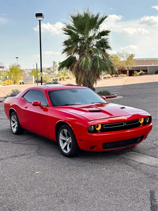 2016 Dodge Challenger 3rd Gen - Image 3 of 7