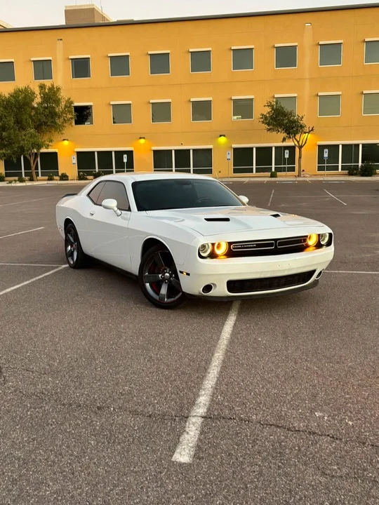 2016 Dodge Challenger 3rd Gen - Image 3 of 8