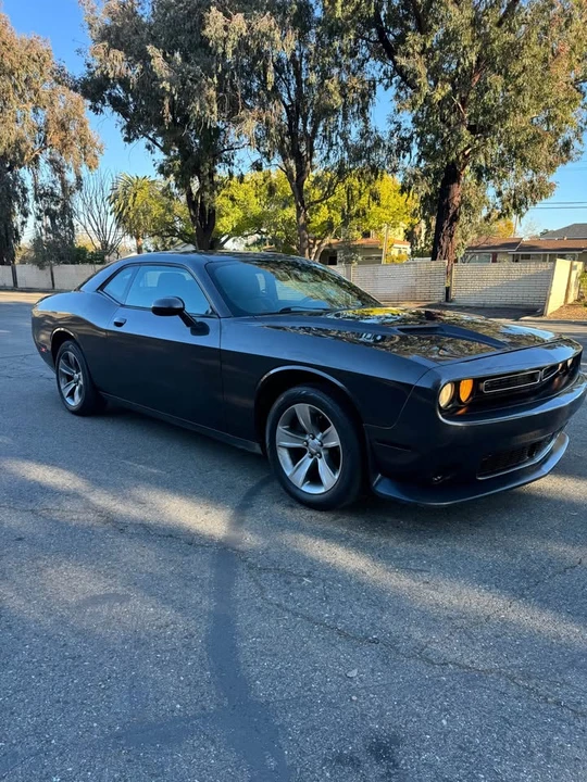 2016 Dodge Challenger 3rd Gen - Image 10 of 17