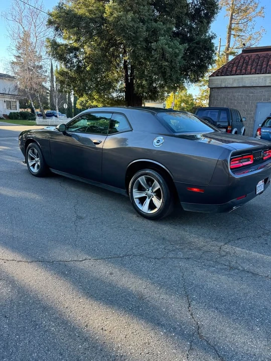 2016 Dodge Challenger 3rd Gen - Image 7 of 17