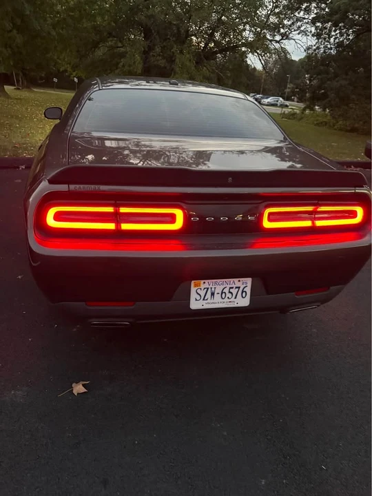 2016 Dodge Challenger 3rd Gen - Image 6 of 8