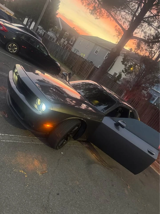 2016 Dodge Challenger 3rd Gen - Image 7 of 8
