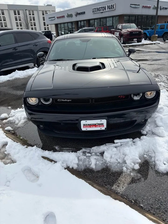 2016 Dodge Challenger 3rd Gen - Image 2 of 17