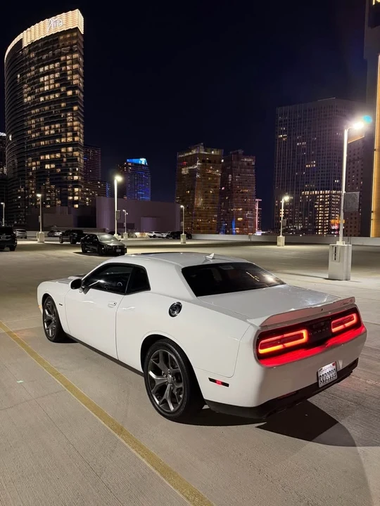 2016 Dodge Challenger 3rd Gen - Image 7 of 11