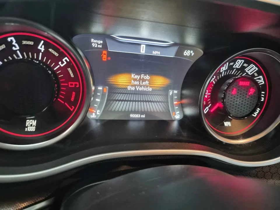 2016 Dodge Challenger 3rd Gen - Image 4 of 4