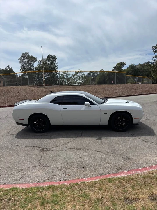 2016 Dodge Challenger 3rd Gen - Image 5 of 14