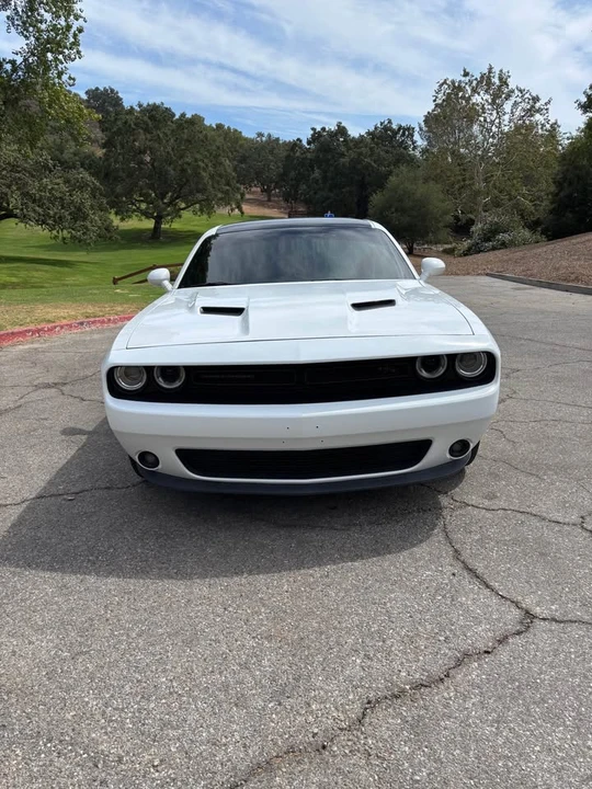 2016 Dodge Challenger 3rd Gen - Image 3 of 14