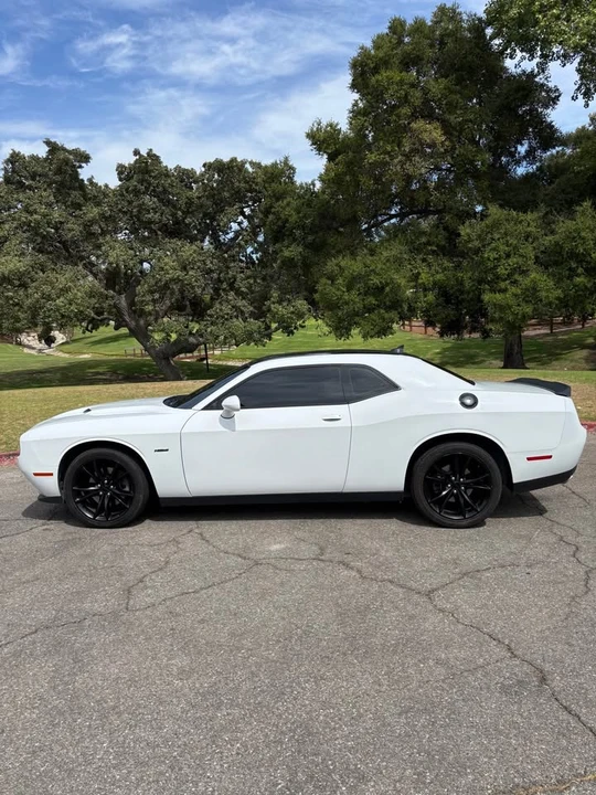 2016 Dodge Challenger 3rd Gen - Image 9 of 14