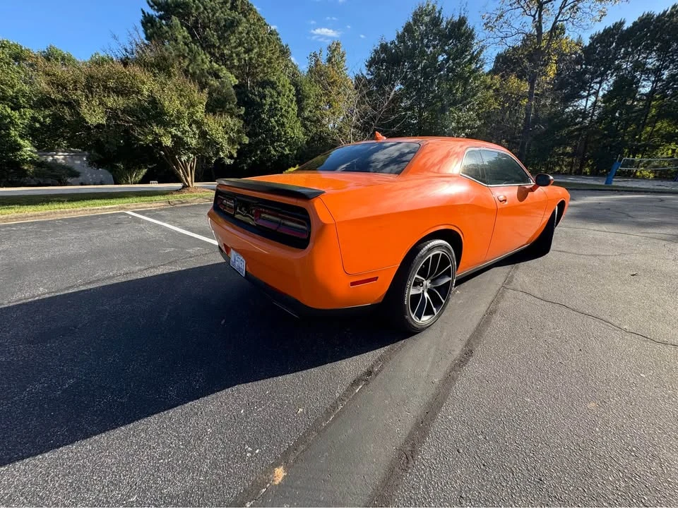 2016 Dodge Challenger 3rd Gen - Image 5 of 13