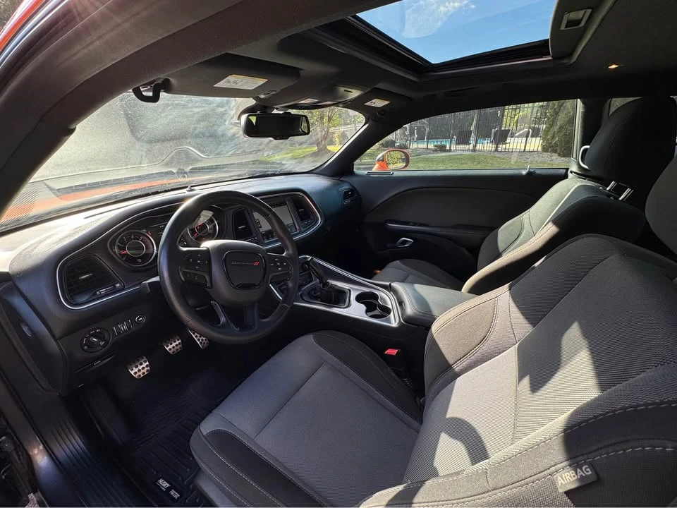 2016 Dodge Challenger 3rd Gen - Image 12 of 13