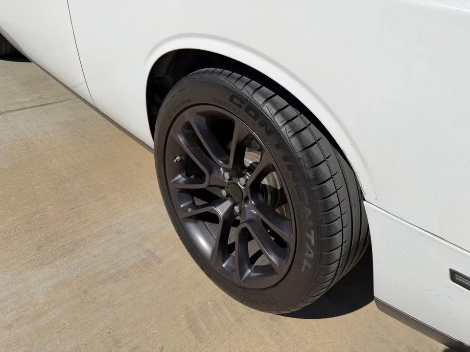 2016 Dodge Challenger 3rd Gen - Image 9 of 15