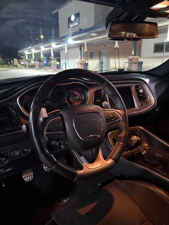 2016 Dodge Challenger 3rd Gen - Image 10 of 12