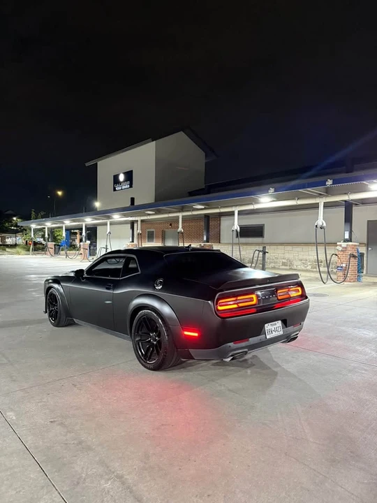 2016 Dodge Challenger 3rd Gen - Image 5 of 12