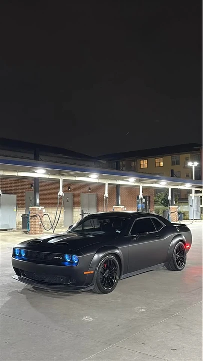 2016 Dodge Challenger 3rd Gen - Image 2 of 12
