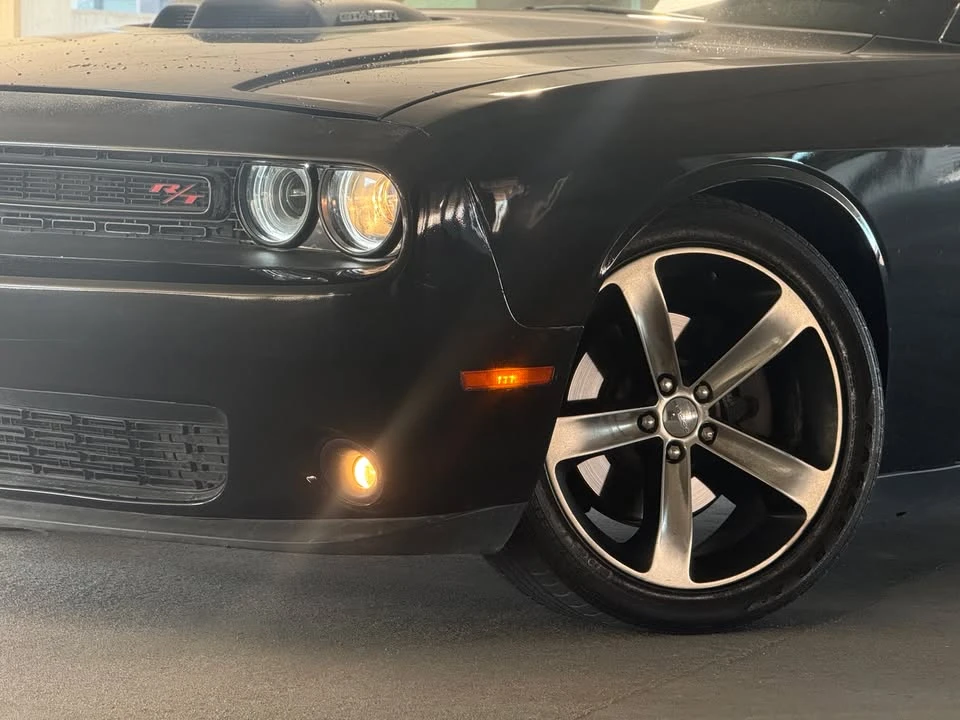 2016 Dodge Challenger 3rd Gen - Image 2 of 15