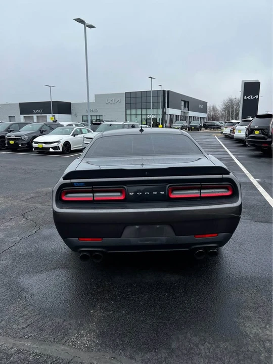 2016 Dodge Challenger SRT8 & 392 3rd Gen - Image 4 of 15