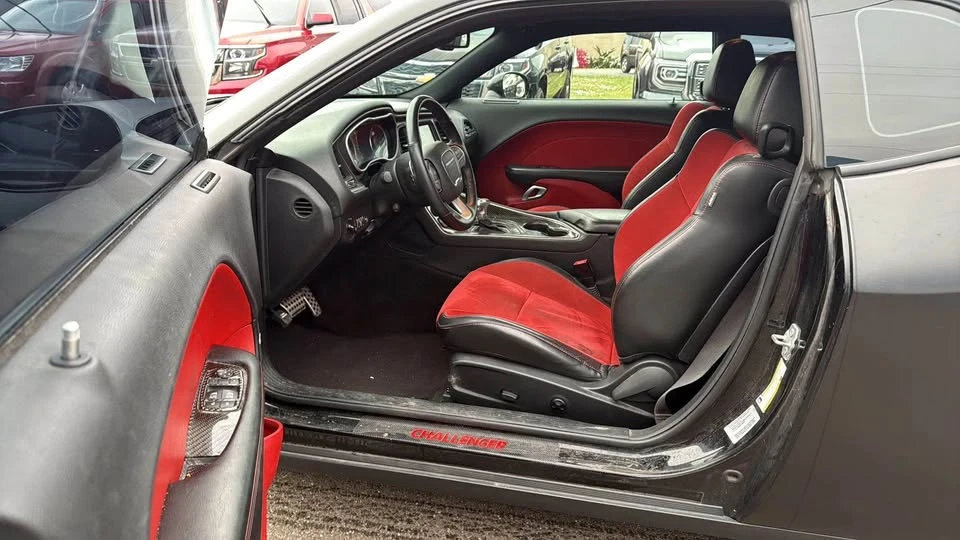 2016 Dodge Challenger SRT8 & 392 3rd Gen - Image 6 of 8