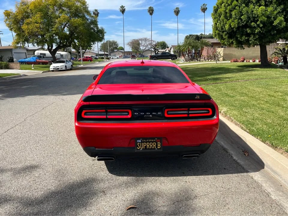 2016 Dodge Challenger SRT8 & 392 3rd Gen - Image 4 of 9