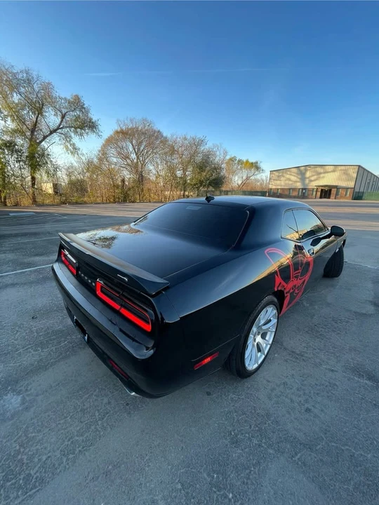 2016 Dodge Challenger SRT8 & 392 3rd Gen - Image 5 of 20