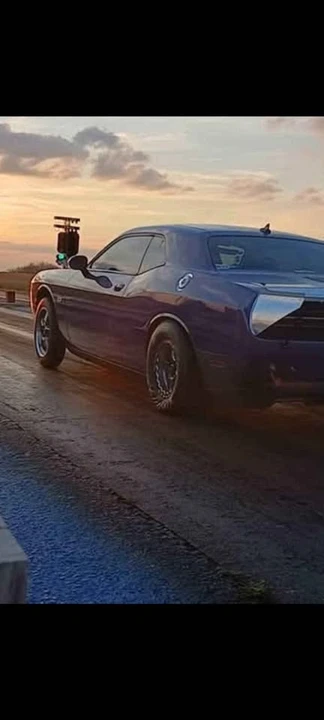 2016 Dodge Challenger SRT8 & 392 3rd Gen - Image 2 of 10