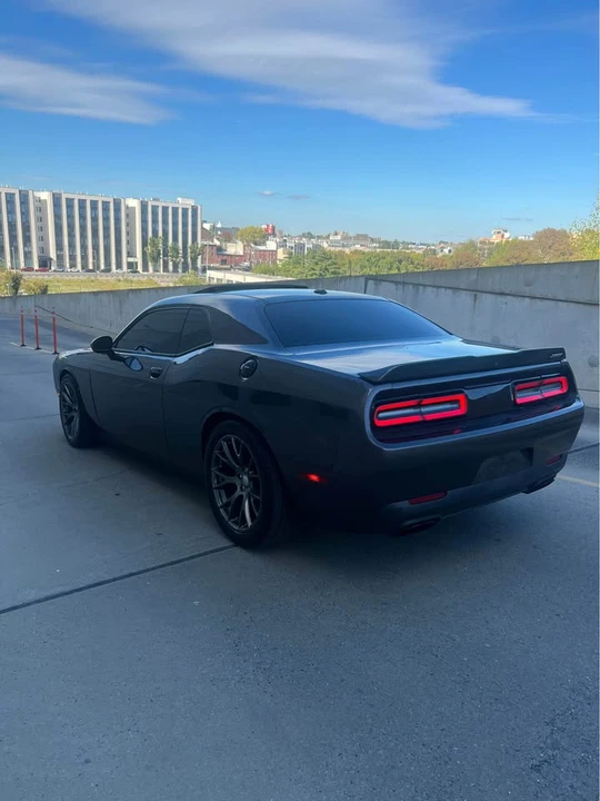 2016 Dodge Challenger SRT8 & 392 3rd Gen - Image 9 of 13