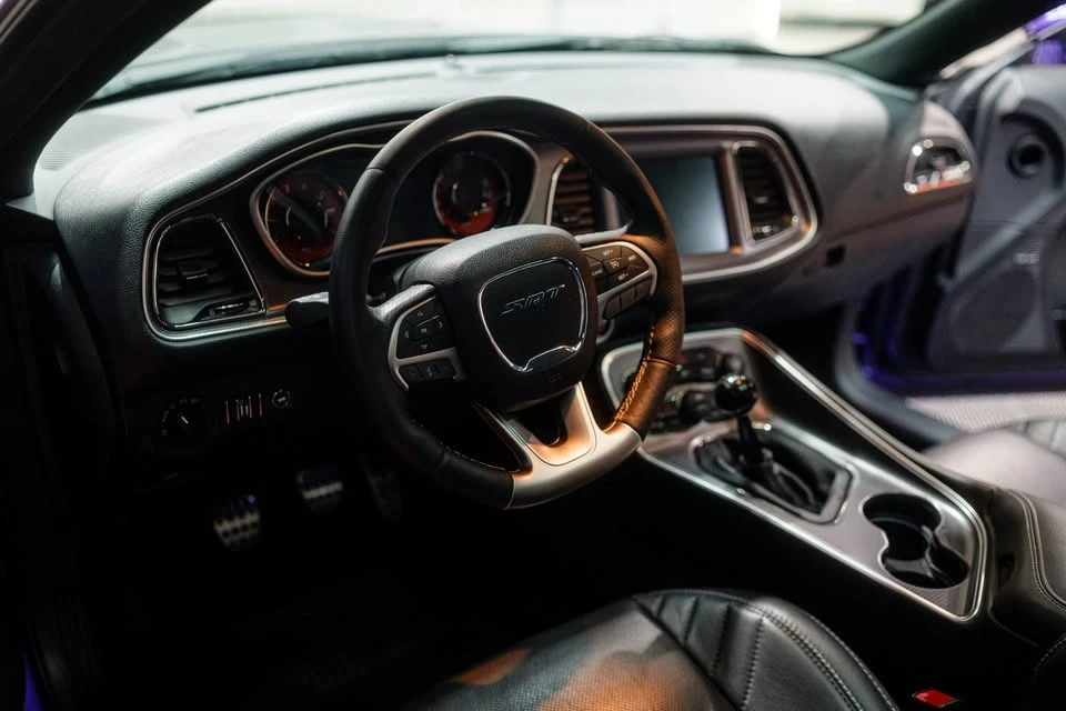 2016 Dodge Challenger SRT Hellcat 3rd Gen - Image 13 of 20