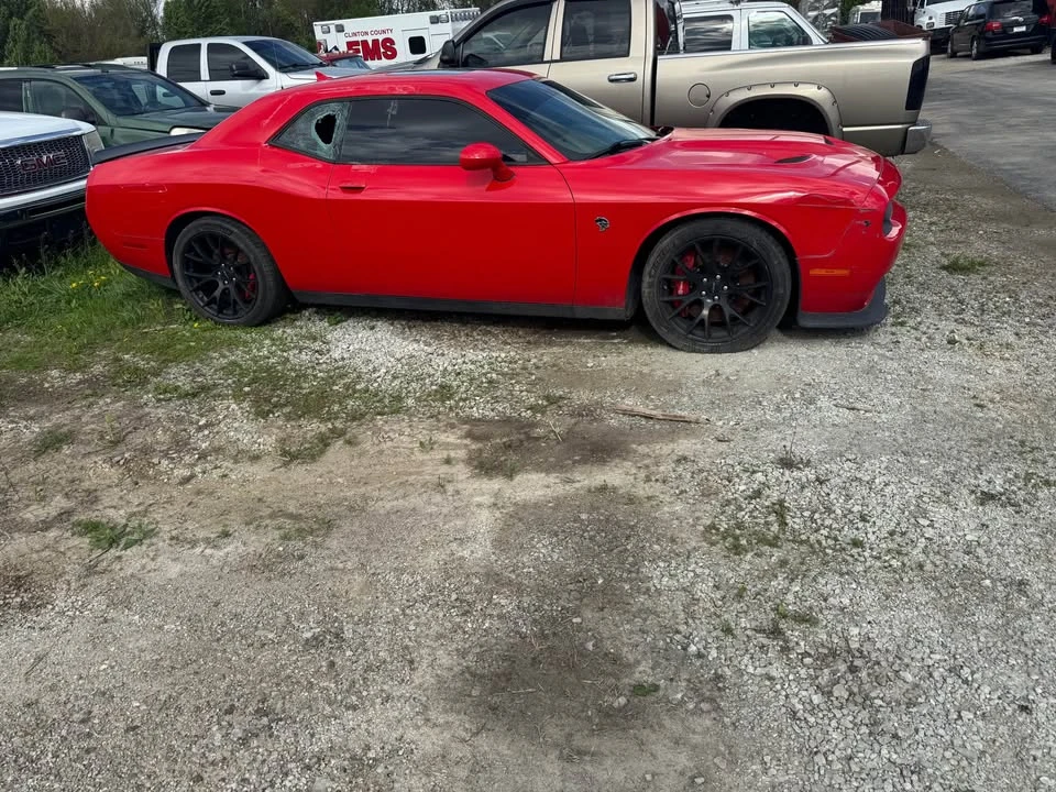 2016 Dodge Challenger SRT Hellcat 3rd Gen - Image 2 of 8