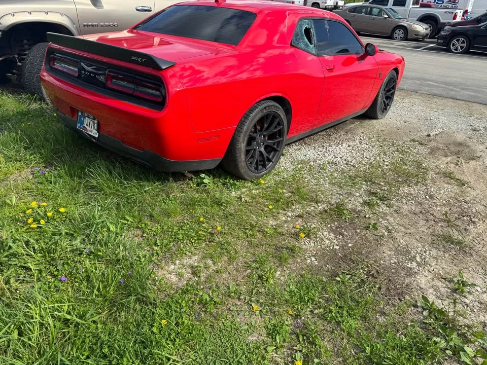 2016 Dodge Challenger SRT Hellcat 3rd Gen - Image 3 of 8