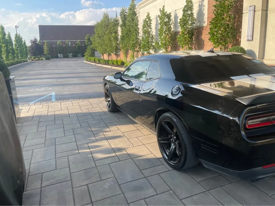 2016 Dodge Challenger SRT Hellcat 3rd Gen - Image 4 of 13